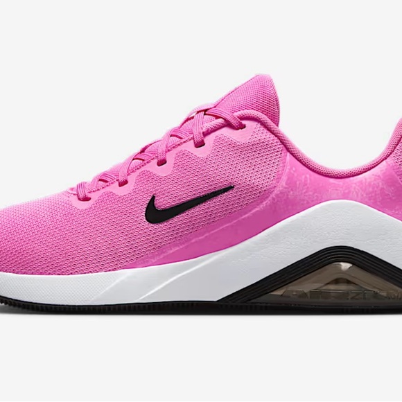 Nike Air Bella Women’s Workout Shoes - Picture 4 of 5